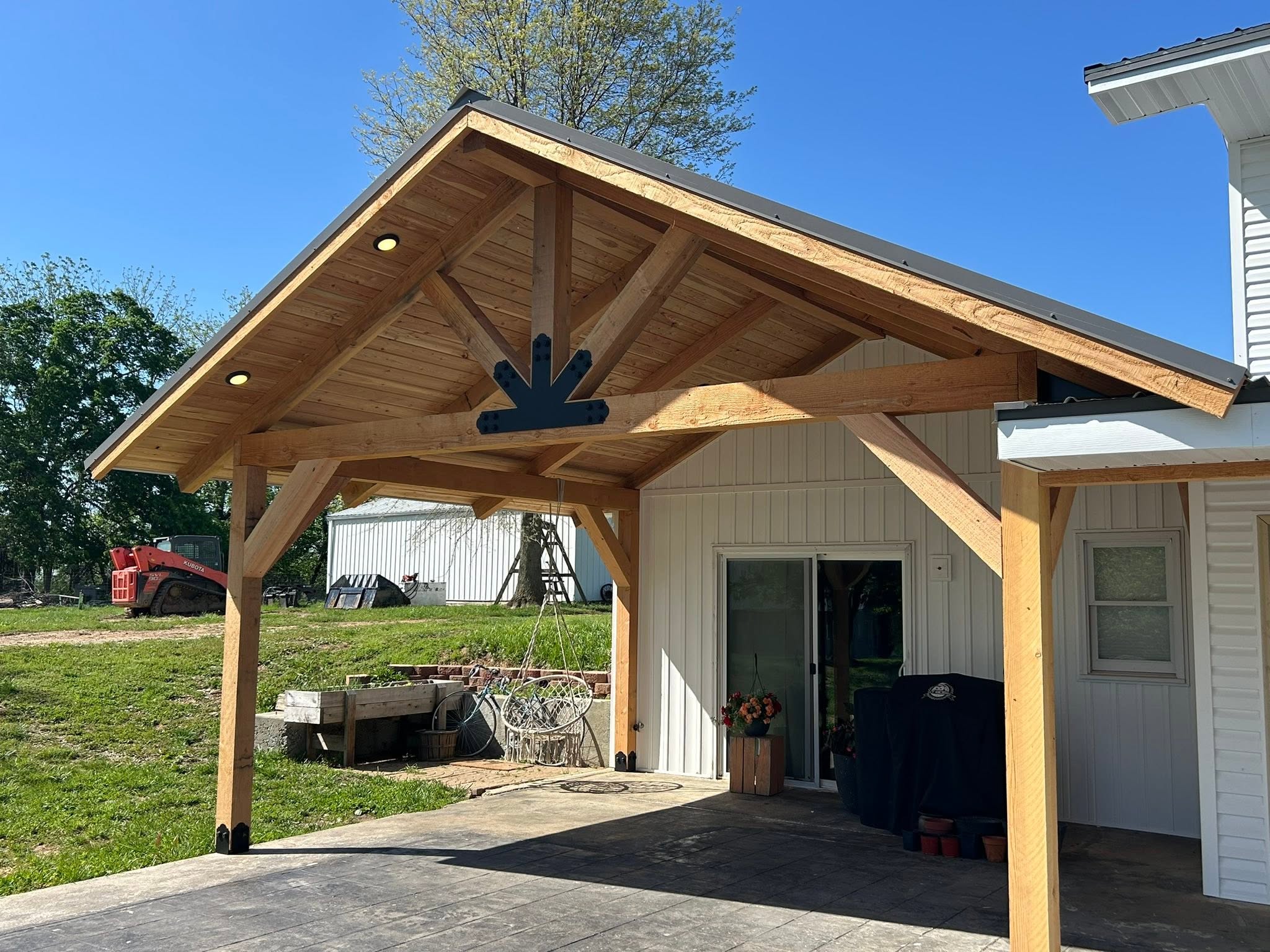 Timber porch roof in Missouri